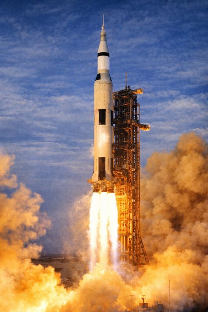 Saturn-V-launch-in-breathtaking